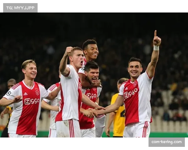 阿贾克斯周中欧冠主场0-3不敌加拉塔萨雷，各条战线近七场仅一胜