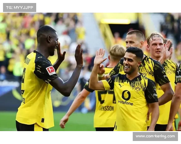 多特蒙德11年首现连续四球 三场攻入12球展进攻狂潮 多特蒙德11年首现连续四球 三场攻入12球展进攻狂潮